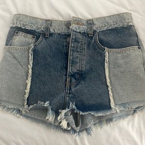 NWT LF carmar jean shorts💙